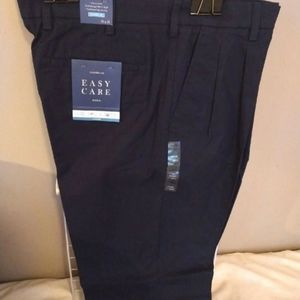 New Men Khaki Pleated Pants Sz 38 x 31
